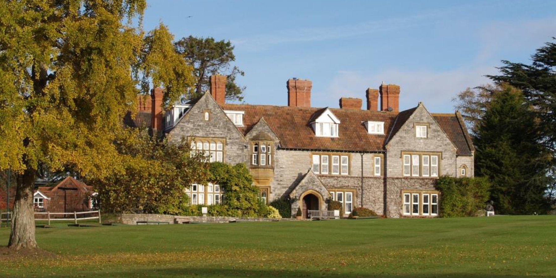 Millfield School