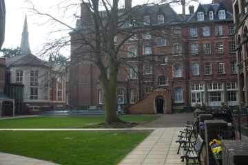 Malvern St James