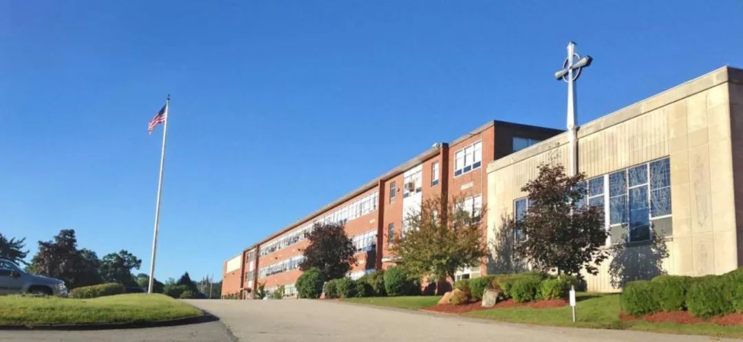 美国私立走读高中