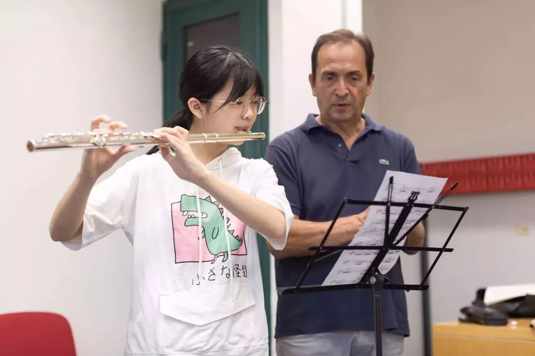 游学